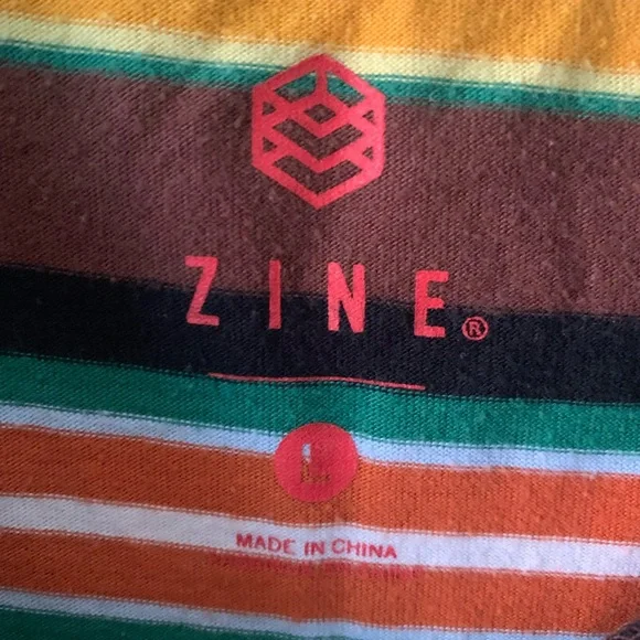 Zumiez-Zine mens T shirt-size Large - Picture 4 of 5